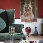 فريسكو كيف سويتس كابادوكيا 4*