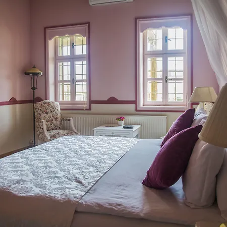 Fresco Cave Cappadocia אורגופ