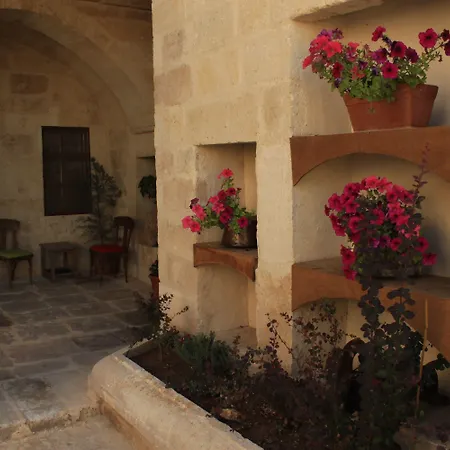 Fresco Cave Cappadocia מלון 4*