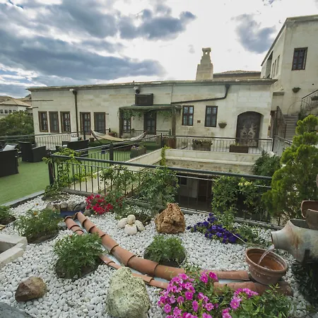 Fresco Cave Cappadocia מלון אורגופ