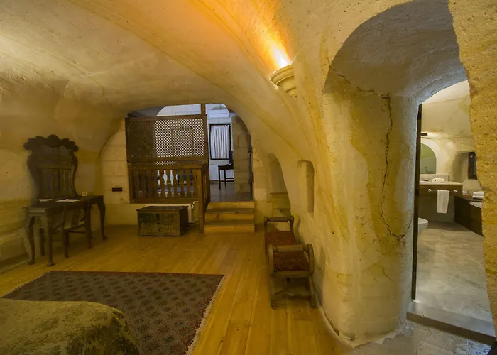 Fresco Cave Cappadocia Ürgüp