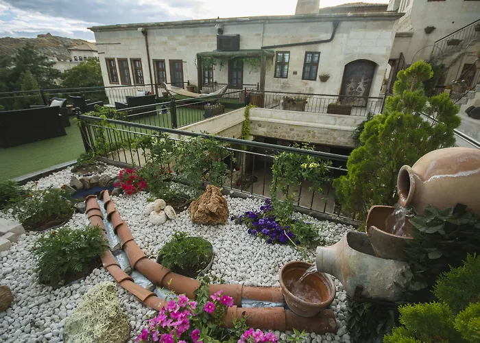 卡帕多西亚弗雷斯科窟套房酒店